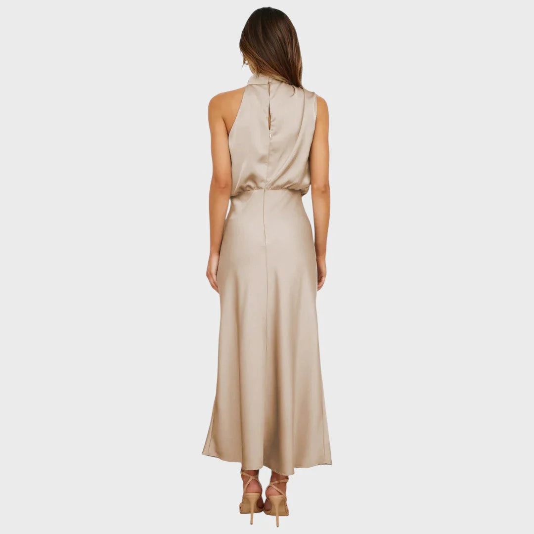 Benthe | Midi Dress with Off-The-Shoulder Design