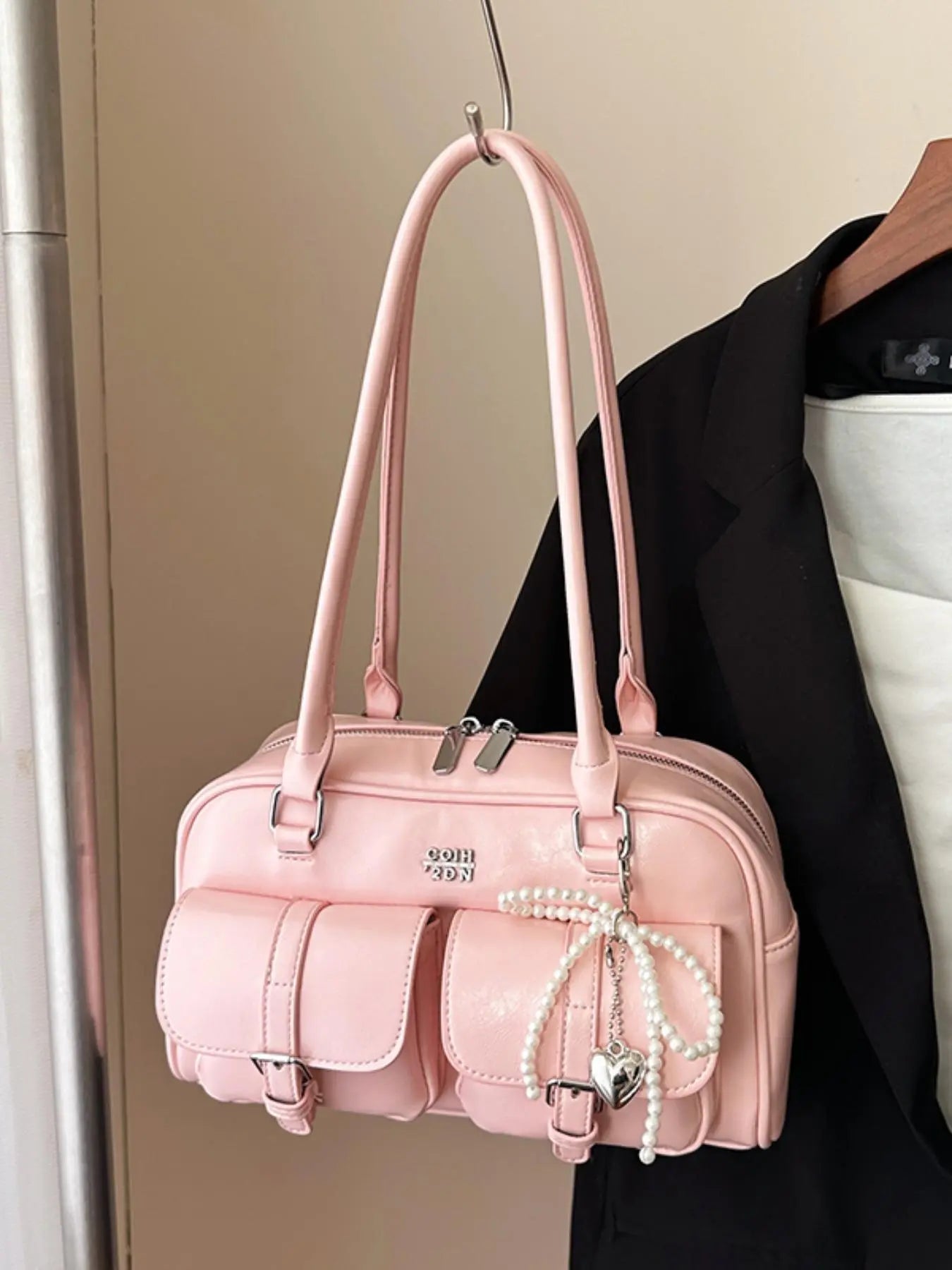 Women'S Solid Color Classic Flap Shoulder Bag, Fashionable Large Capacity Shoulder Bag with Charm, Casual Versatile Commuting Bag for Daily Used