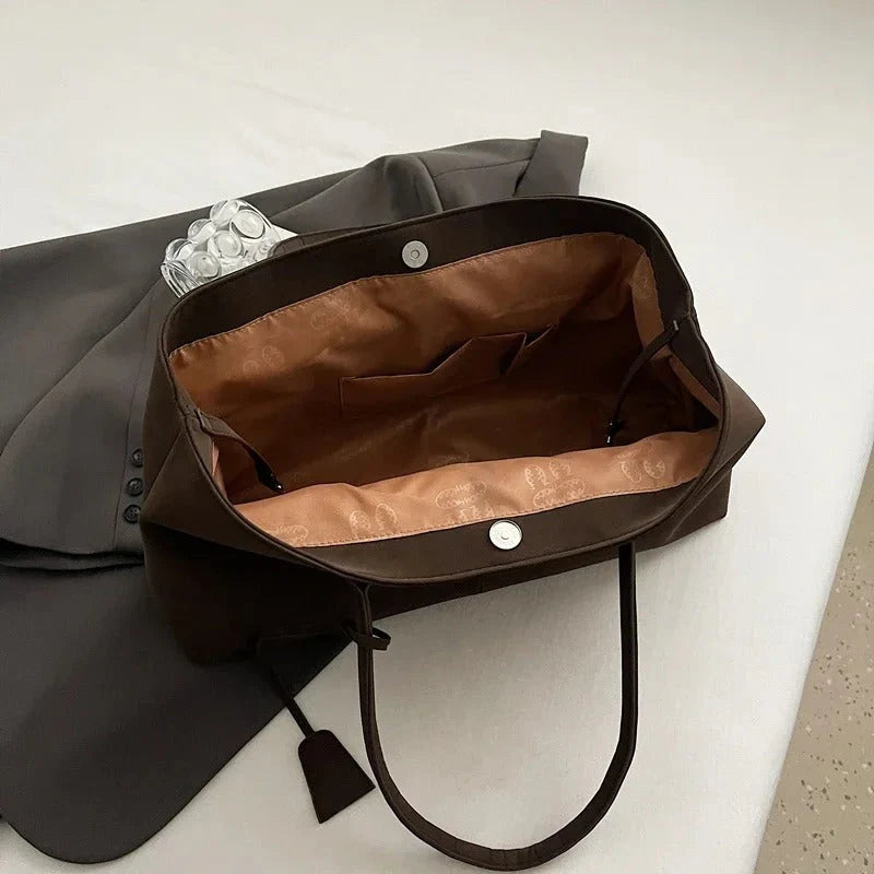 Emilie – Maxi Bag