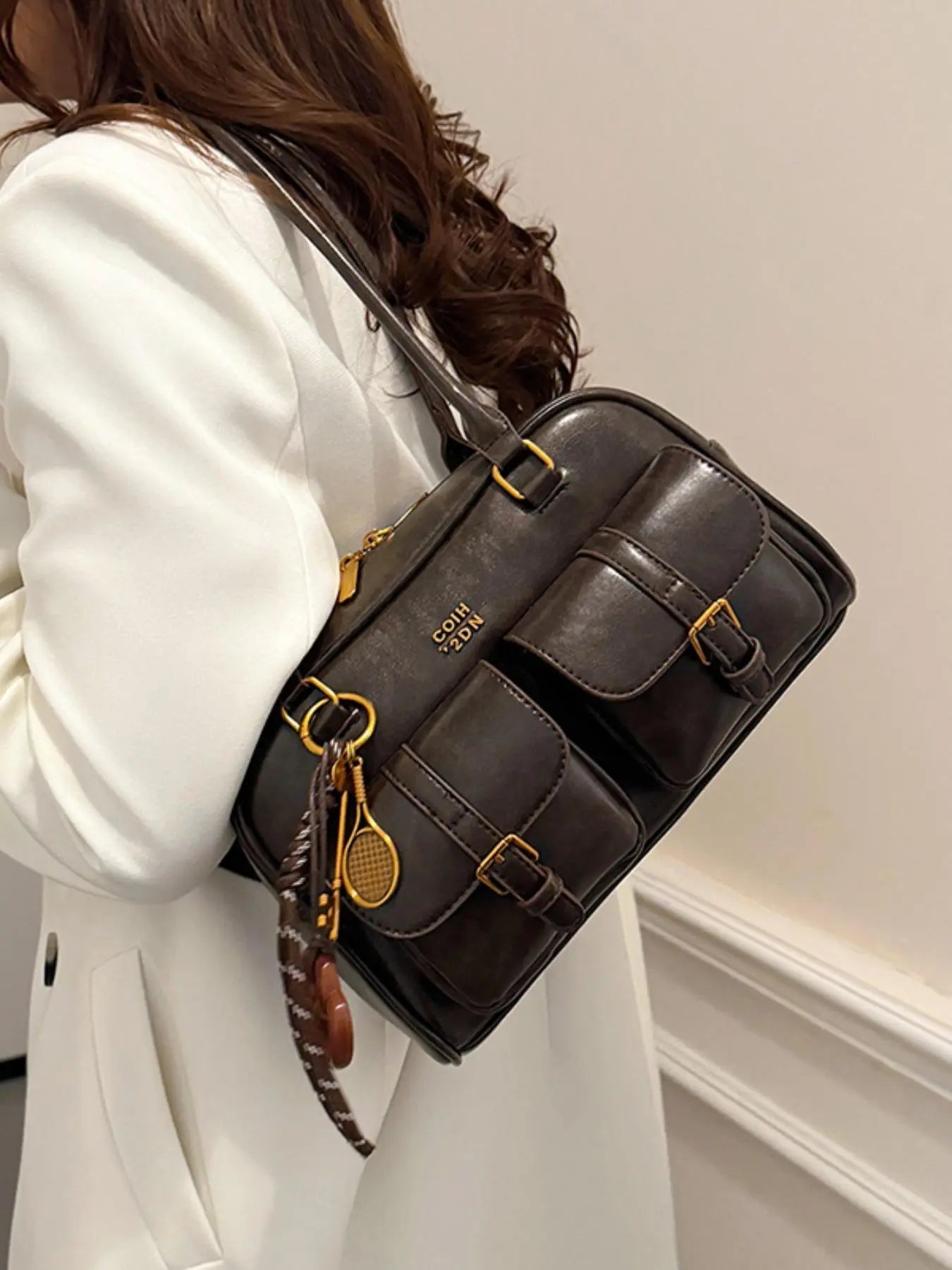Women'S Solid Color Classic Flap Shoulder Bag, Fashionable Large Capacity Shoulder Bag with Charm, Casual Versatile Commuting Bag for Daily Used
