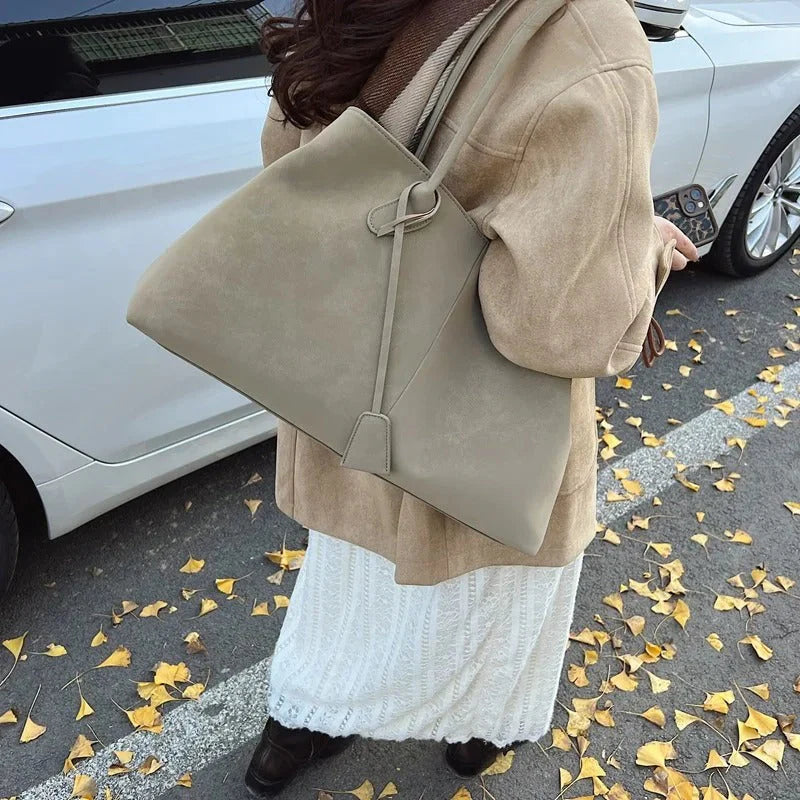 Emilie – Maxi Bag